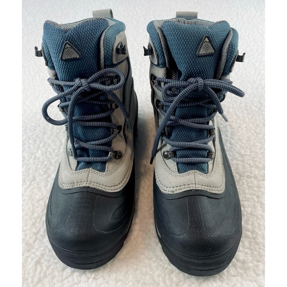 COLUMBIA • Blue/Grey Thermolite Water Resistant Cascadian Summit Winter Boots, 8 - Picture 11 of 16